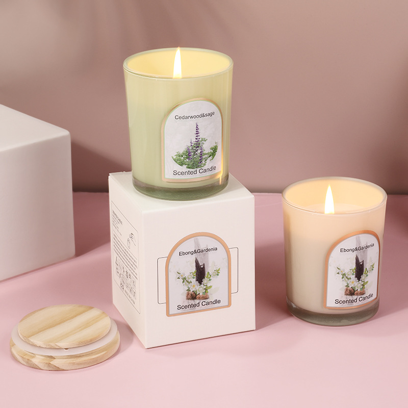 Drewniana osłonka, kolorowe sz – Candle Fragrance recenzja i cena